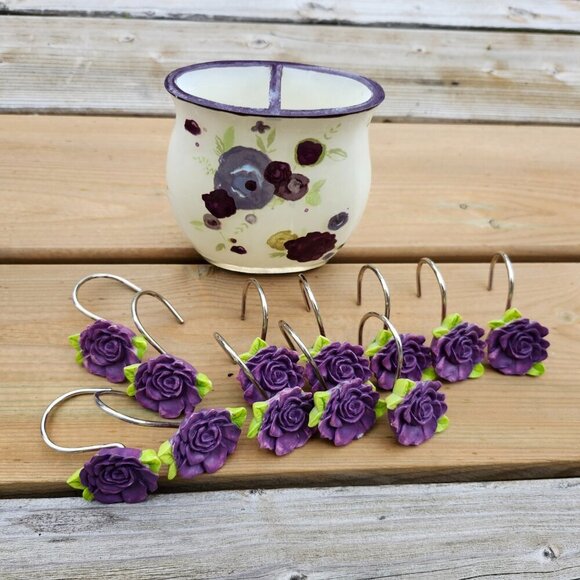 PRETTY Purple Roses Bathroom Set 12 Shower Hooks Plus Toothbrush Holder PURPLE - Picture 3 of 4